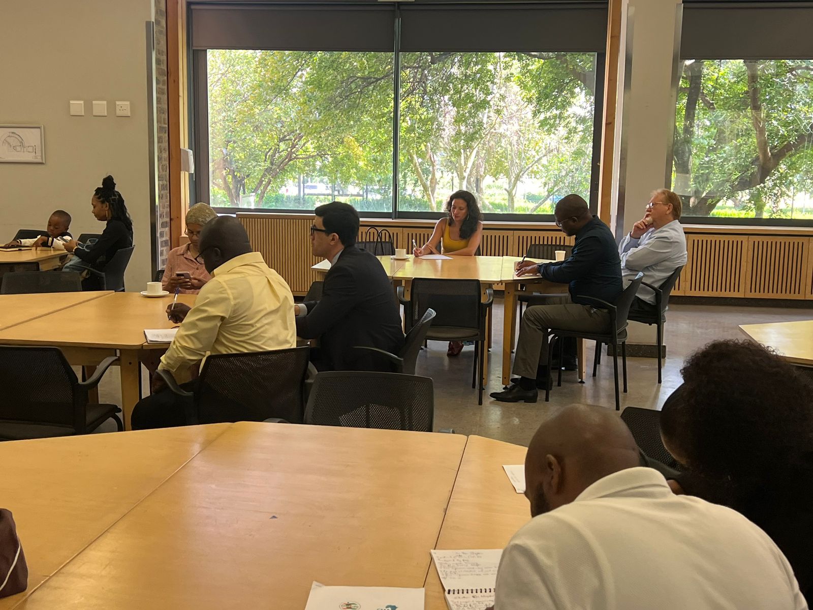 DECIDE promove debate sobre o terrorismo no Norte de Moçambique em Pretória